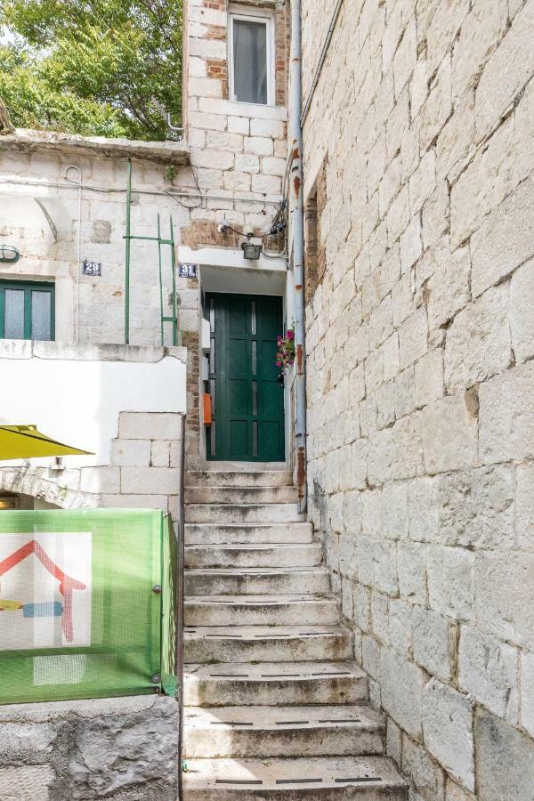 Studio Nana - By Golden Gate, Old Town Split Exterior foto